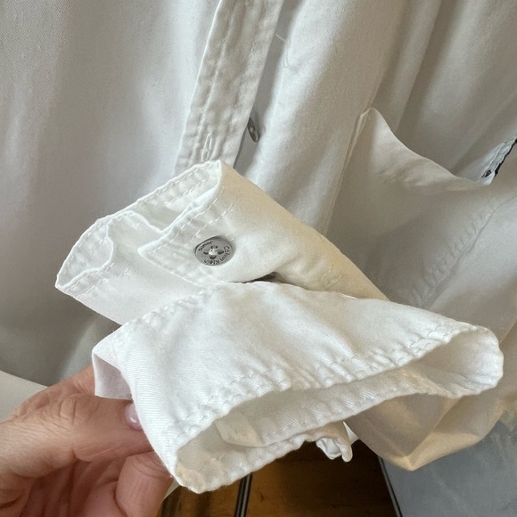 CALVIN KLEIN JEANS Cropped Long Sleeve White Shirt in XS - Picture 9 of 11